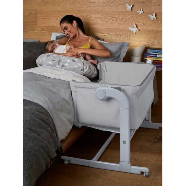 Chicco Next 2 Me Magic Crib